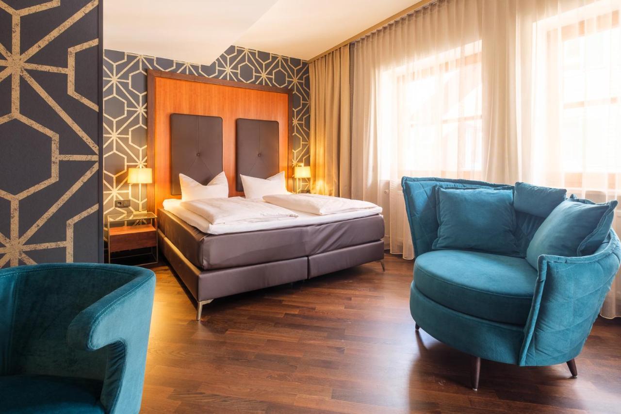 אוברסטדורף Hotel Mohren מראה חיצוני תמונה